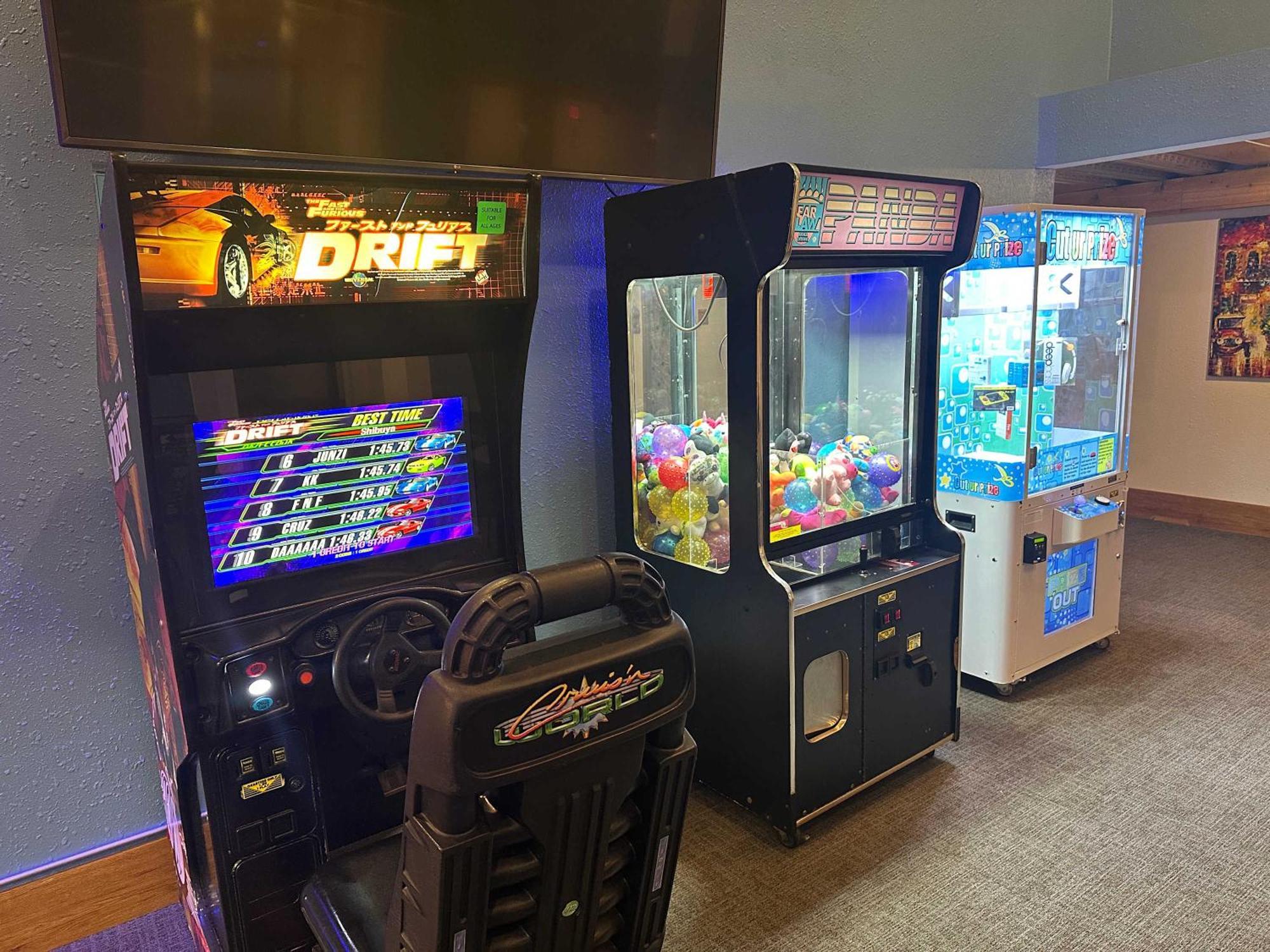 2Br Suite At The Grand Castle Pool Gym & Parking 格兰维尔 外观 照片